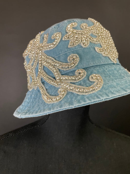 HILTON HAT 2.0