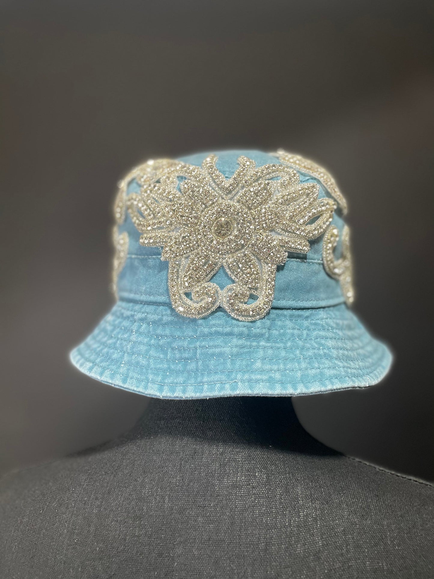 HILTON HAT 2.0
